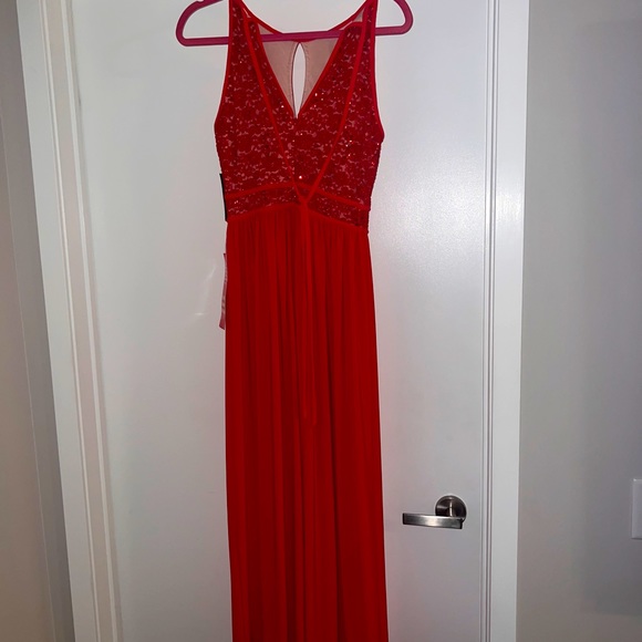 Red Gown- Holiday/Wedding Guest Dress - Picture 2 of 3